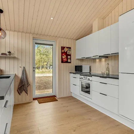 بيت للعطل Stunning In Henne With Kitchen هين ستراند