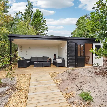 Stunning In Henne With Kitchen Prázdninový dům